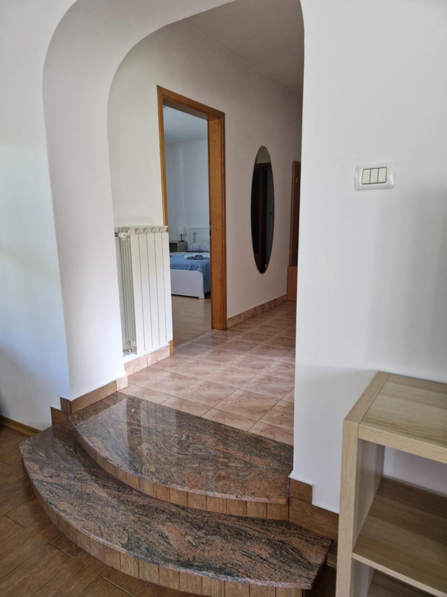 Apartma Mihatovi Pivka Buitenkant foto